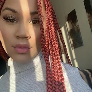 Meet your Posher, Brianna